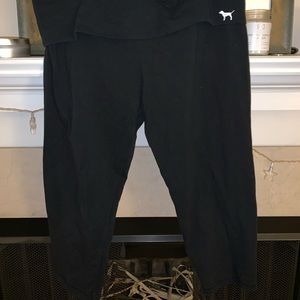 Victoria’s Secret pink cropped yoga legging